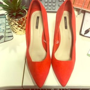 Tomato red heels F21